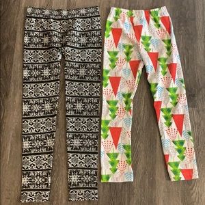 Girls two piece Christmas leggings.